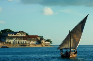 ZANZIBAR : SHABA BOUTIQUE HOTEL *** & UROA BAY ***
