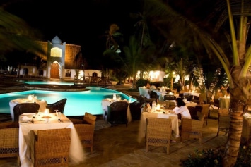 ZANZIBAR : THE SEYYIDA **** & THE LOOP ****