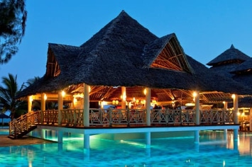 NEPTUNE PALM BEACH ****