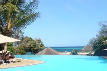 BAOBAB BEACH RESORT****